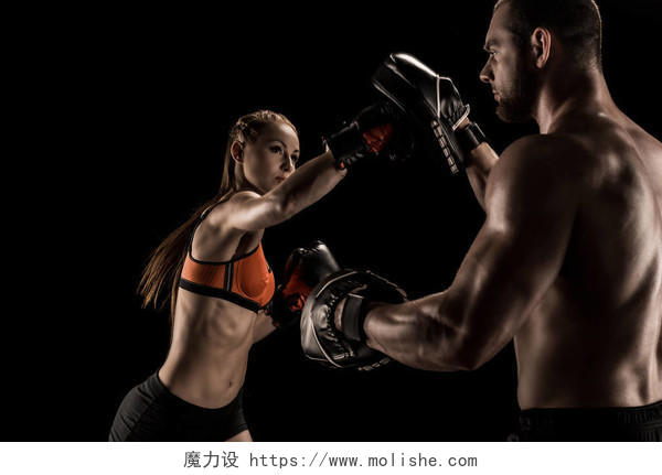 拳击运动员健身男女健身运动拳击手健身运动拳击
